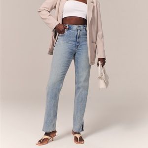 Abercrombie Curve Love Ultra High Rise 90s Straight Jean